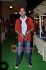 at Ekta Kapoor_s success party with three films in Juhu, Mumbai on 27th May 2011 (91).JPG
